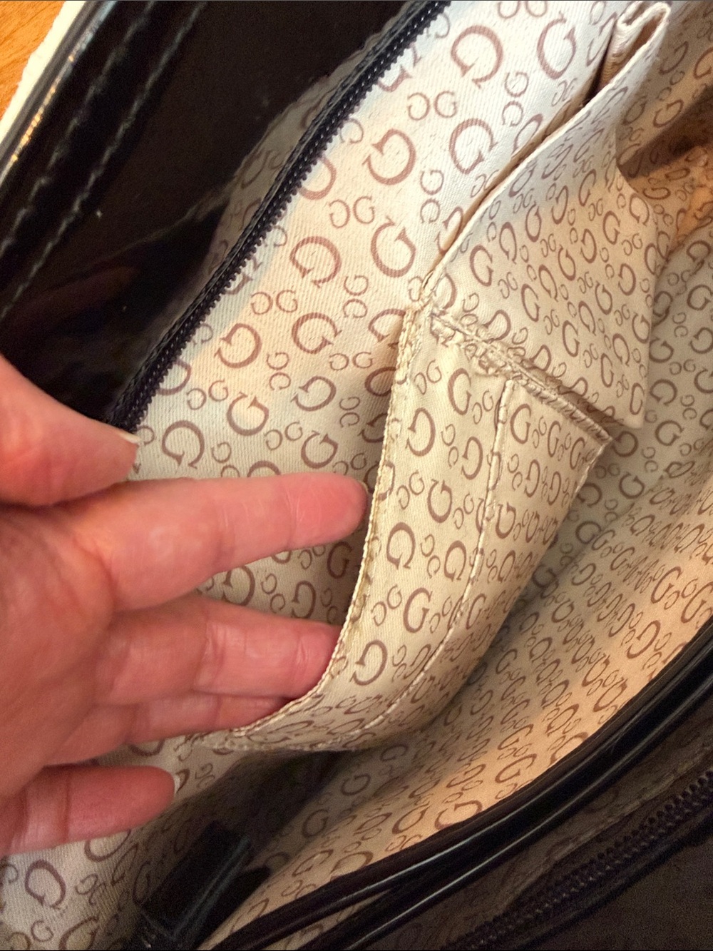 GUESS Black Patent Shoulder Tote - Picture 5 of 10